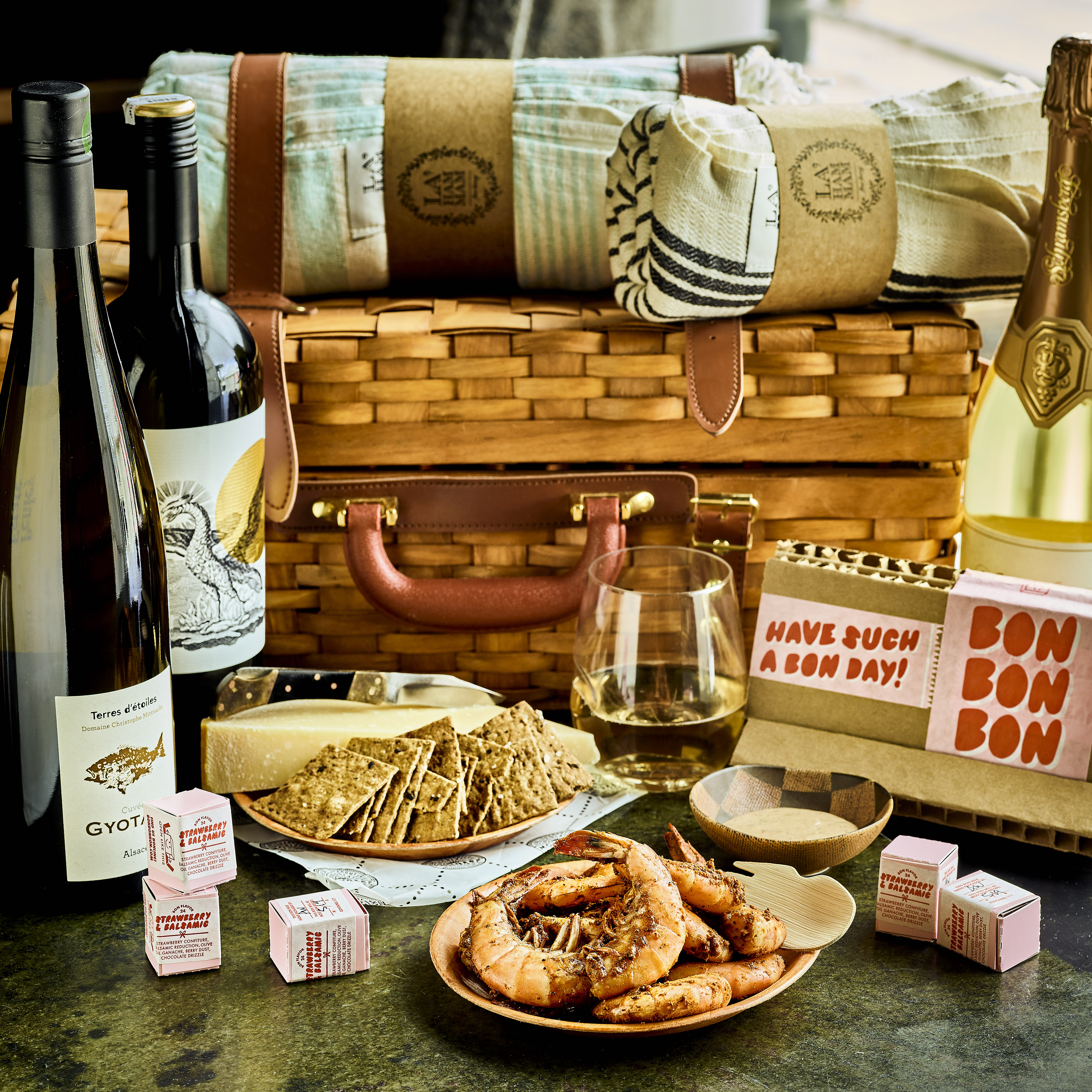 frame_mothersday_baskets_30474
