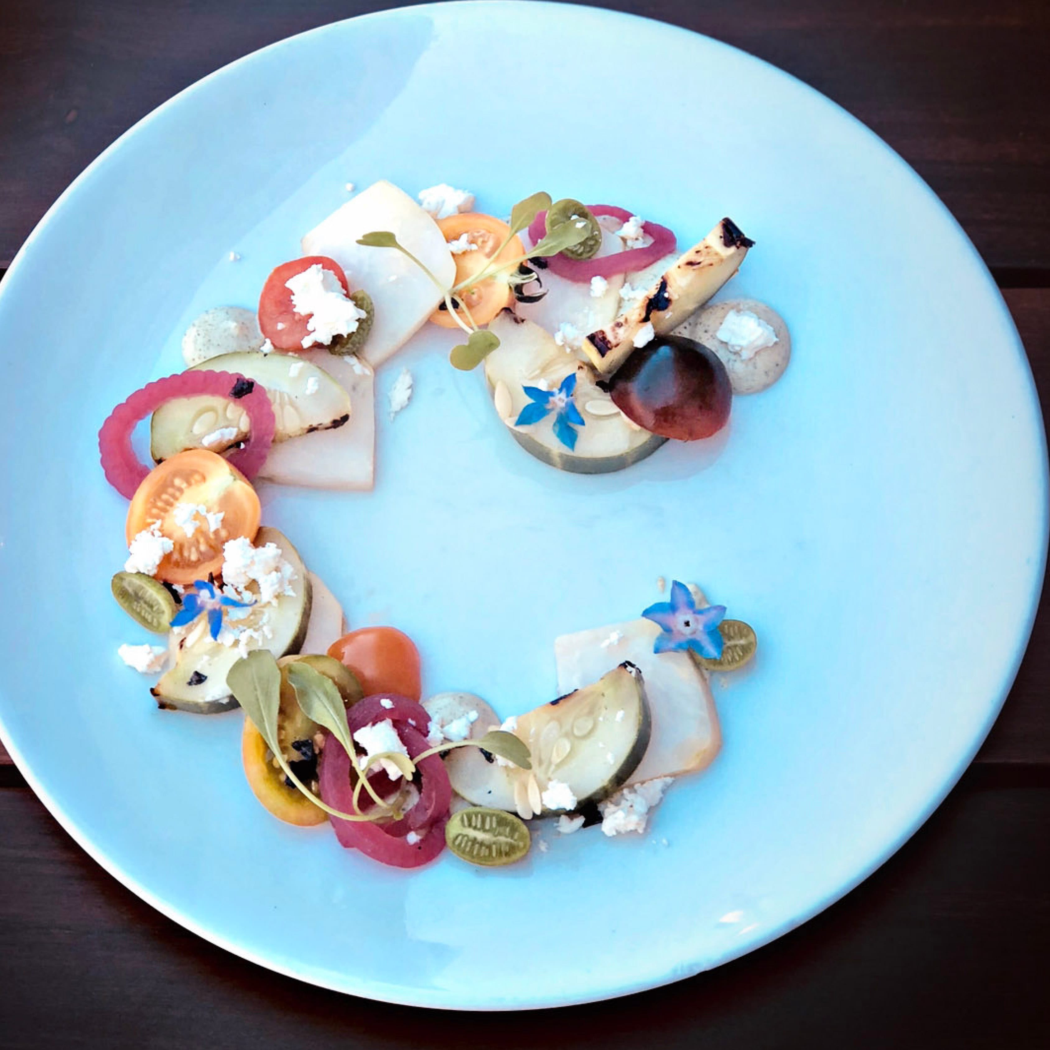 set of the earth dinner